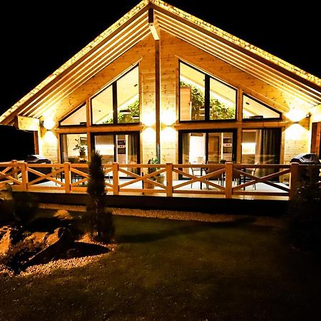 Vila Elis Vel'ka Lomnica Ngoại thất bức ảnh